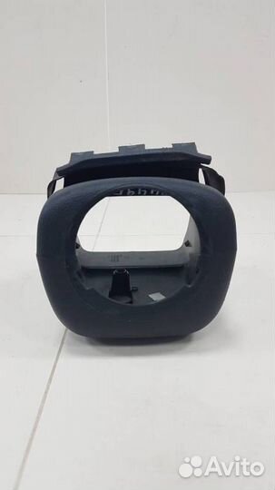 Кожух рулевой колонки Volkswagen Polo Sed RUS 2011