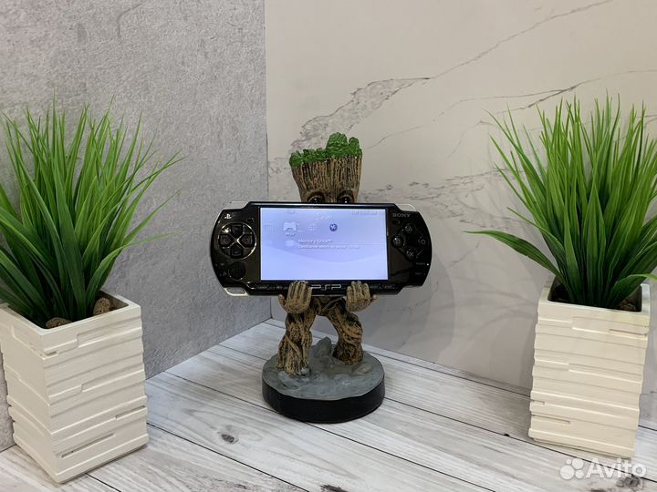 Sony PSP 2006 / Прошитая / 16 GB