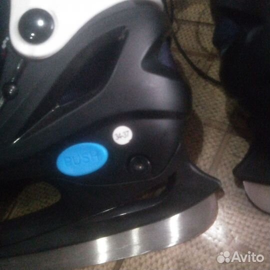 Коньки хоккейные детские