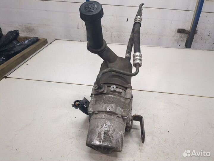 Насос усилителя руля Peugeot 5008, 2010