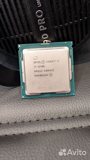 Процессор Intel Core i7-9700 1151v2