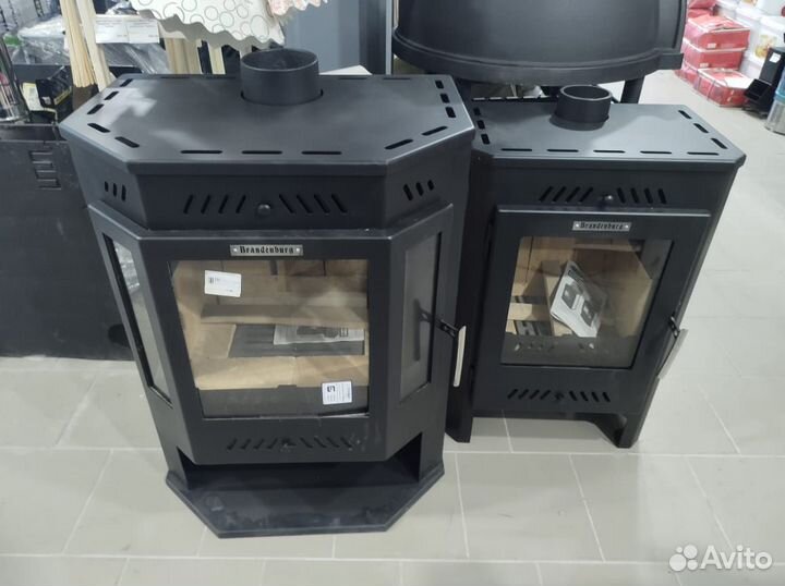 Печь-камин Бранденбург призма с чугунной плитой