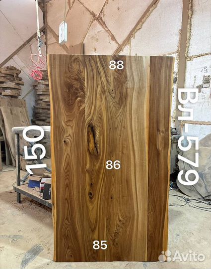 Кухонный стол из слэба