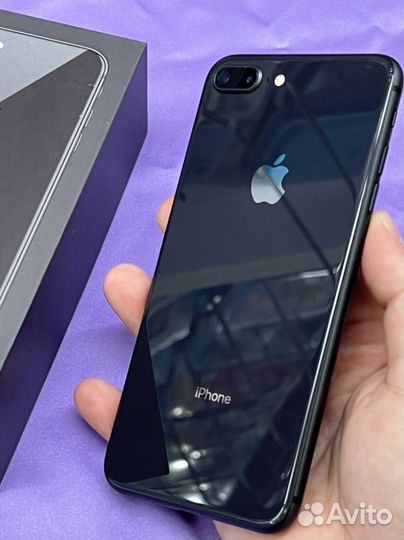 iPhone 8+ 64GB черный
