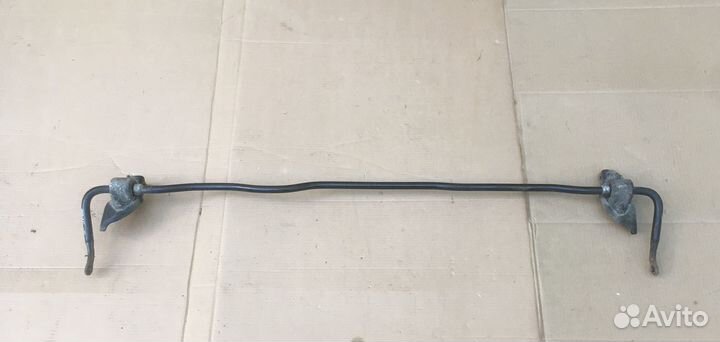 Subaru Forester SK задний стабилизатор
