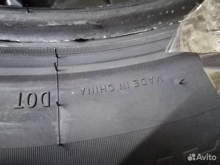 Arivo Ice Claw ARW8 225/60 R18 104T