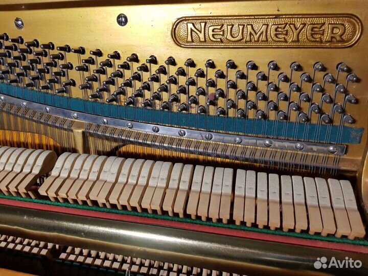 Пианино (Petrof, Ronisch, Neumeyer) б/у
