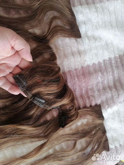 Продам волосы на заколках натуральные
