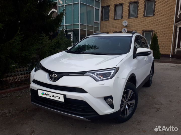 Toyota RAV4 2.0 CVT, 2018, 110 000 км