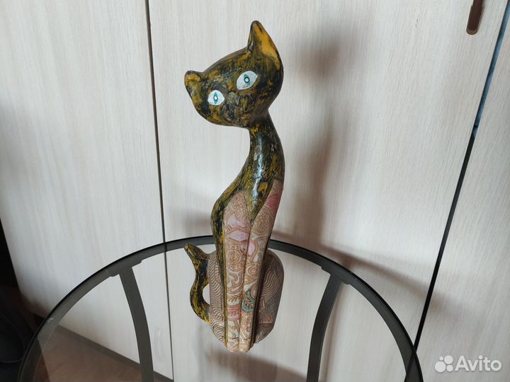 Статуэтка кошка дерево