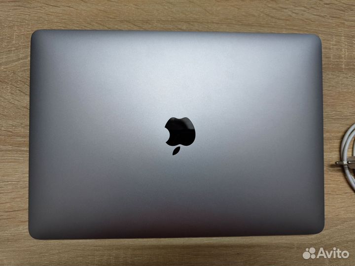 Apple MacBook Pro 13' 2018 с Touch Bar