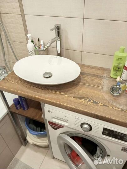 Столешница из дерева в ванную