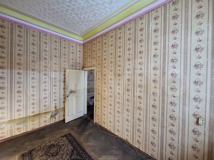 2-к. квартира, 40 м², 2/4 эт.