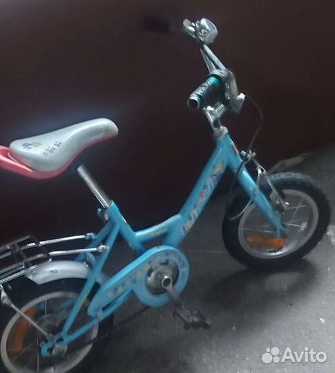 Велосипед для девочки 6 лет