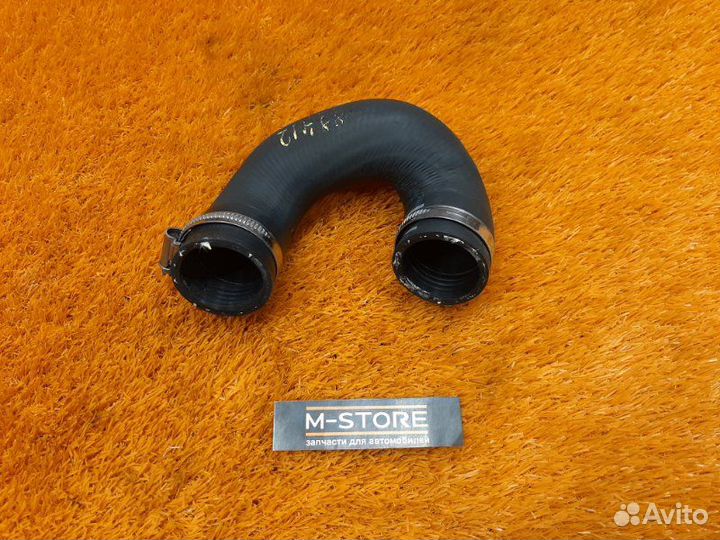 Патрубок системы охлаждения Bmw 3-Series E90