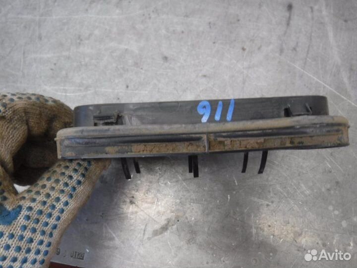 Решетка вентиляционная задняя правая Renault