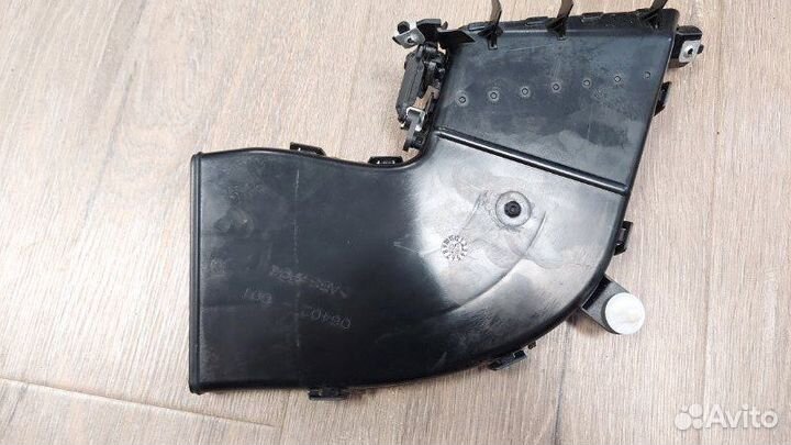 Воздуховод Bmw X5 4.8I E70 N62N 4.8I 2008