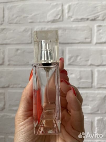 Духи Roxy Love, Carolina,Mary Key Yves Rocher