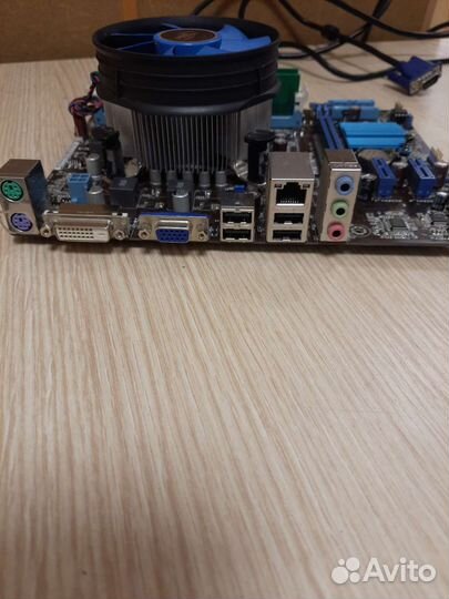 Комплект Asus H61M-K, Core i3-3220, 4Gb озу