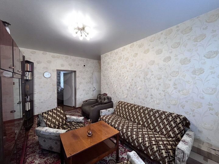 3-к. квартира, 57,5 м², 1/2 эт.