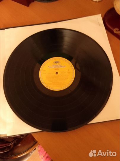 Три пластинки с оперными ариями Пласидо Доминго