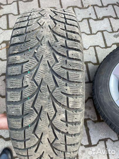 Toyo Observe G3-Ice 215/65 R16 98T