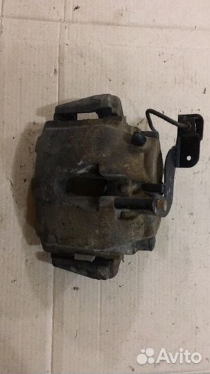 Суппорт тормозной пер. левый Mercedes w220 4 matic