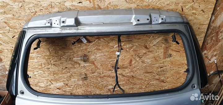 Дверь багажника Chevrolet Captiva (C100) 2006-2010