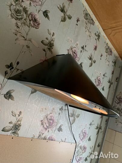 Вытяжка для кухни 60 см