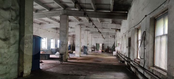 Здание, 900 м²