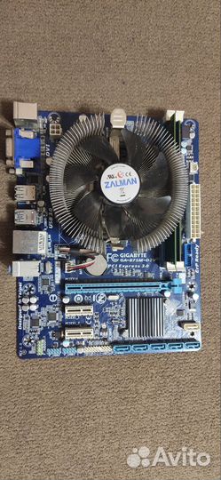Материнская плата с процессором и кулером
