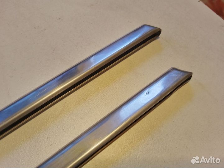 Молдинг заднего крыла Москвич - 412