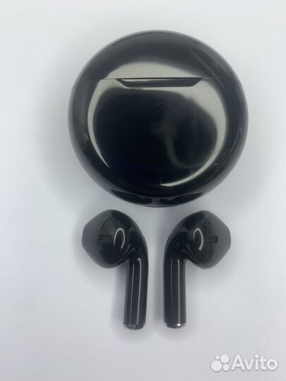 Продам новые наушники Pro 6