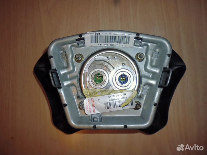 Подушка безопасности в руль Peugeot 807