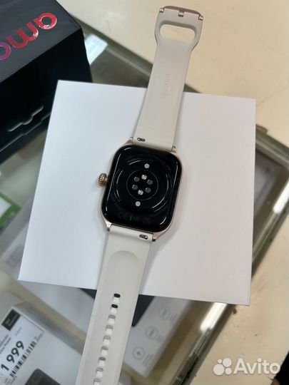 Смарт-часы Amazfit GTS 4