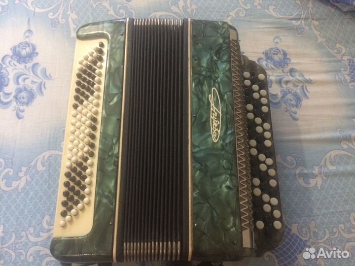 Продам баян