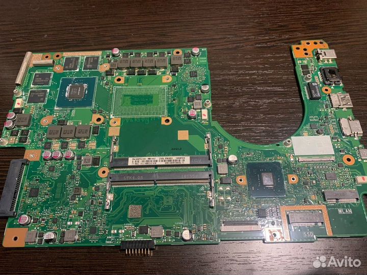 Материнская плата x580GD rev 2.0 (на донорство)