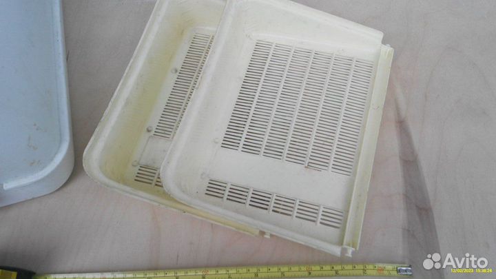 Лоток 2шт продам