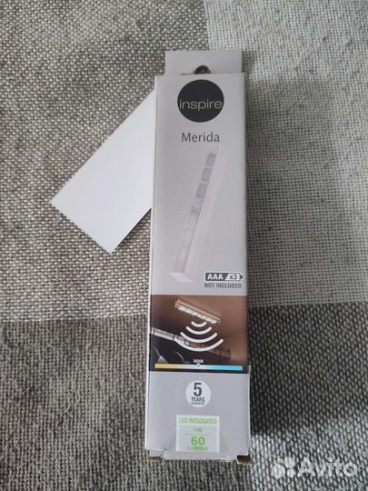 Светильник для шкафа с датчиком