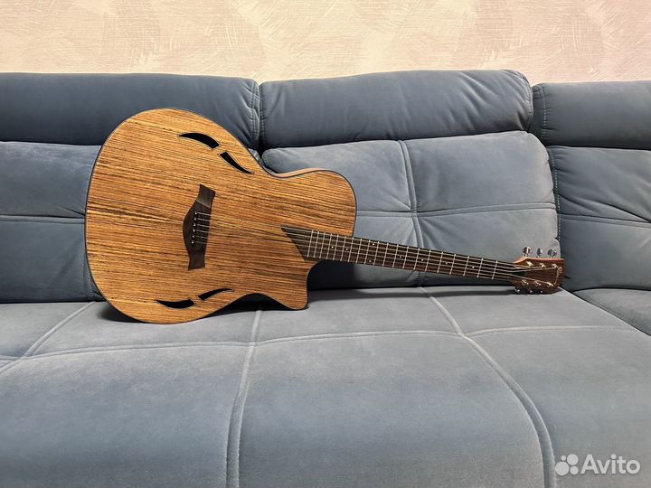 Гитара акустическая