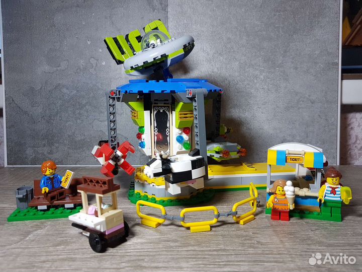 Lego Creator 31095 Ярмарочная карусель