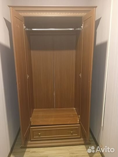 Шкаф для одежды бу