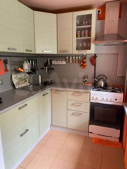 2-к. квартира, 50 м², 1/4 эт.