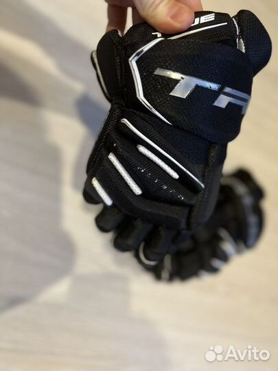 Краги хоккейные True Catalyst