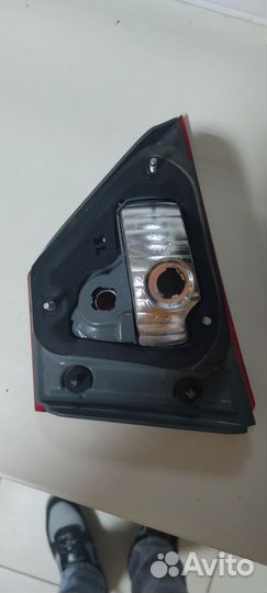 Задний левый фонарь vesta Оригинал 15 г выпуска