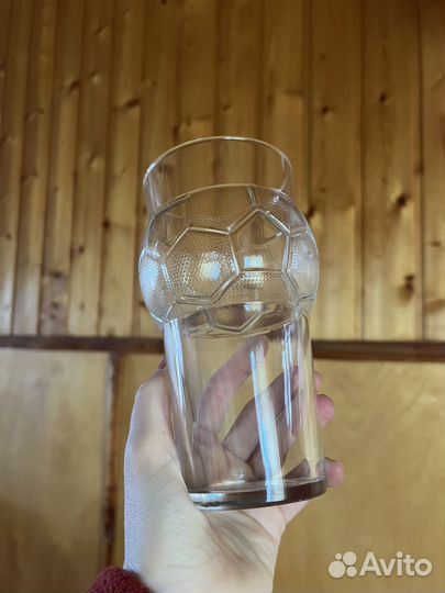 Стакан в форме футбольного мяча