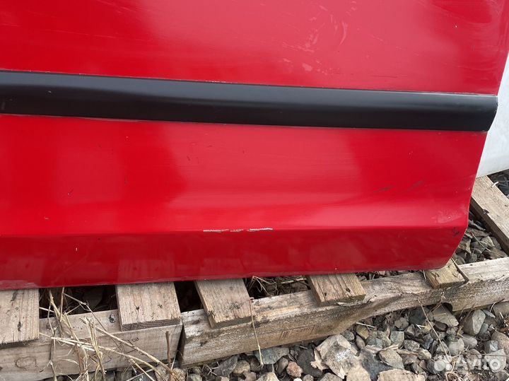 Передняя левая дверь mitsubishi colt z34a