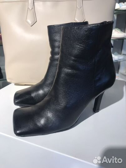 Ботильоны кожаные zara 37размера