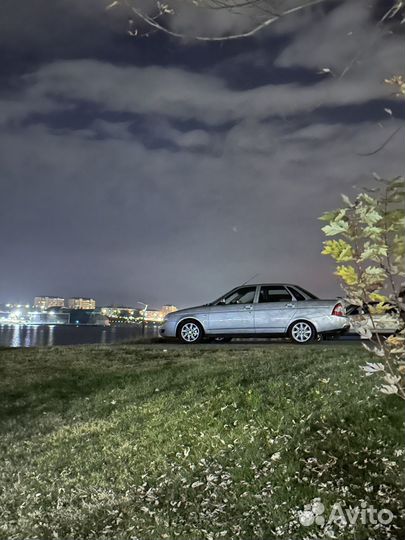 Амортизатор передний на priora