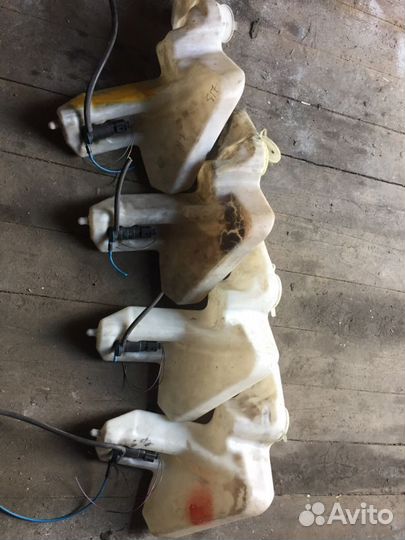 Бачок стеклоомывателя Mercedes w168 w414